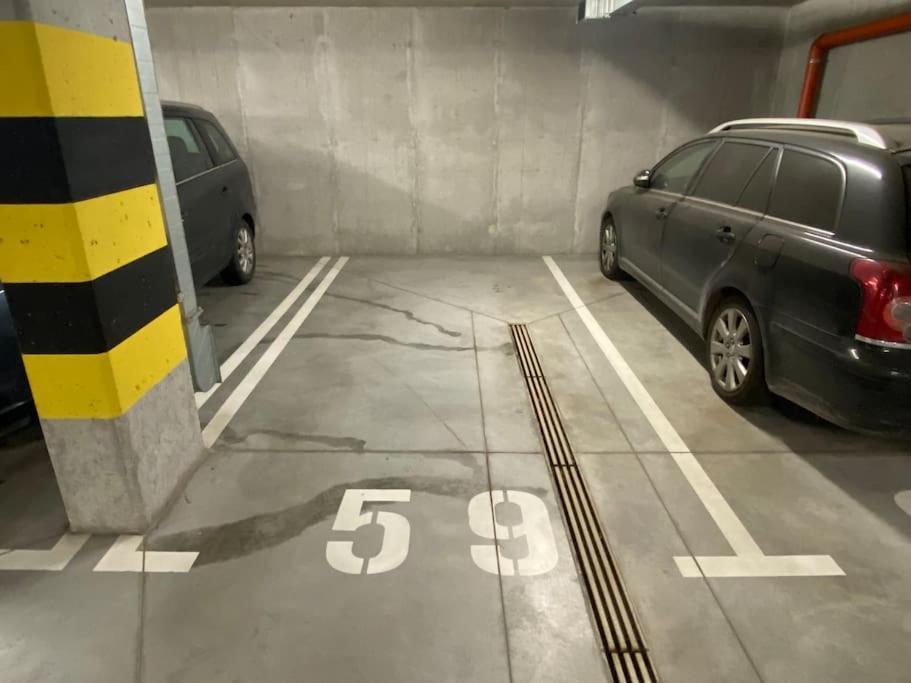 Smart Art :) Z Bezplatnym Parkingiem Podziemnym Apartman Kielce Kültér fotó